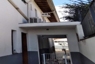 Sobrado à venda no Bairro da Vila Clarice na Rua Coronel Walter da Silva Porto,