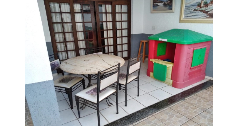 Sobrado à venda no Bairro da Vila Clarice na Rua Coronel Walter da Silva Porto,