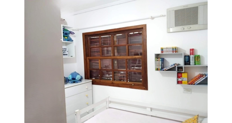 Sobrado à venda no Bairro da Vila Clarice na Rua Coronel Walter da Silva Porto,