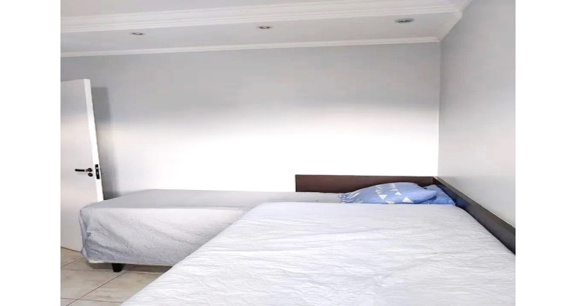  Sobrado à venda no Bairro da Vila Pereira Barreto na Rua Luís Carneiro,