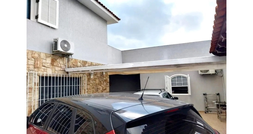  Sobrado à venda no Bairro da Vila Pereira Barreto na Rua Luís Carneiro,