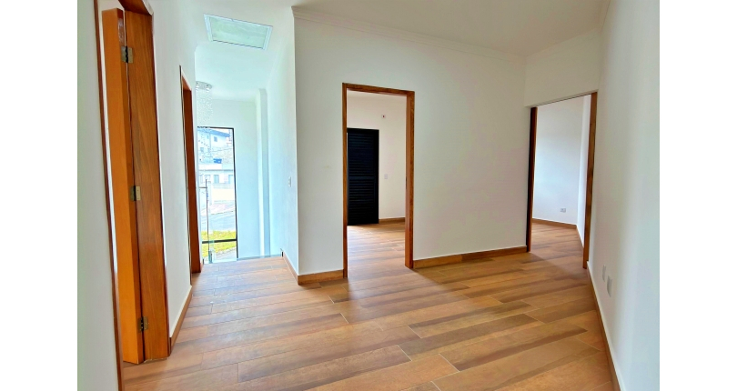 Sobrado à venda Rua das Sálvias, Portais (Polvilho) - Imóveis à Venda