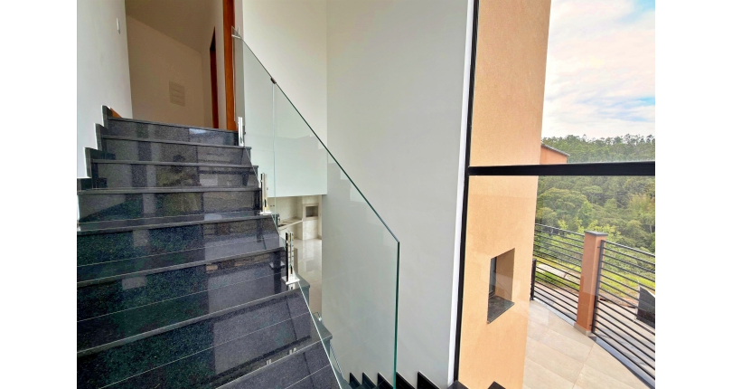 Sobrado à venda Rua das Sálvias, Portais (Polvilho) - Imóveis à Venda