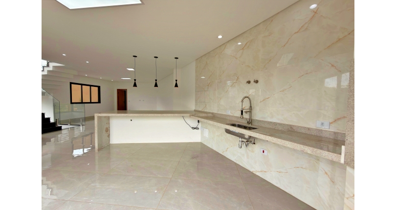 Sobrado à venda Rua das Sálvias, Portais (Polvilho) - Imóveis à Venda