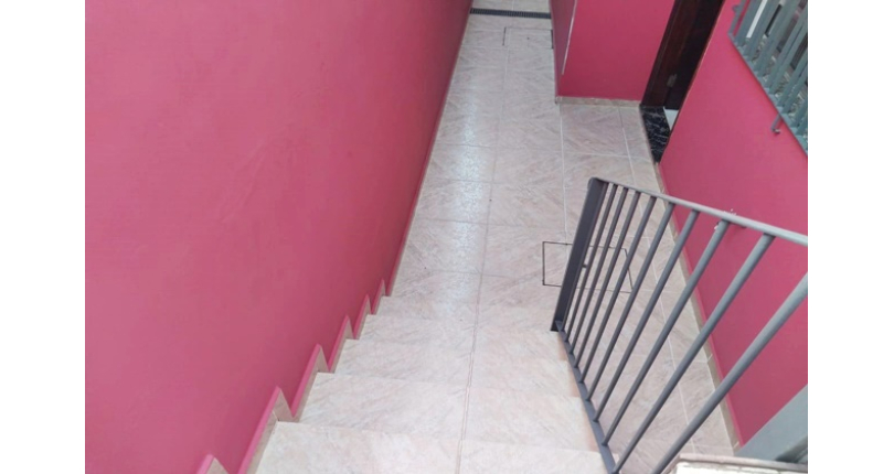 Sobrado à venda no Bairro do Jardim Mangalot na Rua Padre Aníbal Difrância