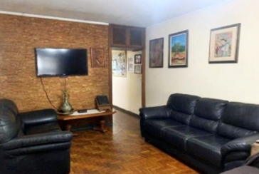 Sobrado à venda no Bairro do Parque São Domingos na Rua Homero Sales