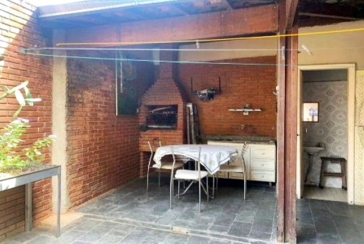 Sobrado à venda no Bairro do Parque São Domingos na Rua Homero Sales