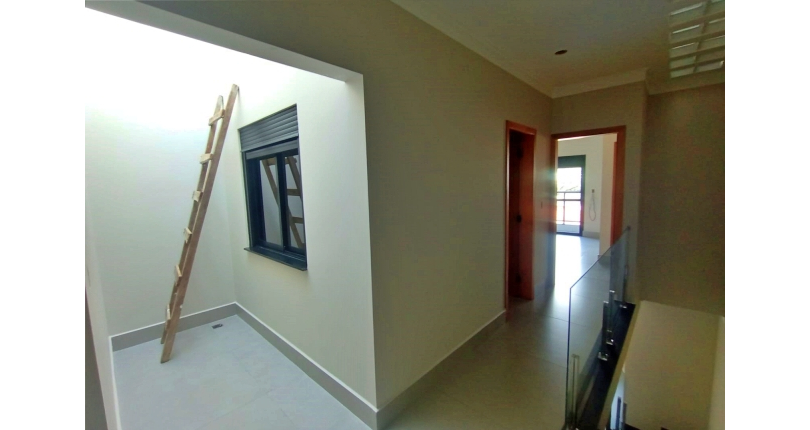 Sobrado novo à venda no Bairro do Parque São Domingos na Rua Vicente Gioberti  36