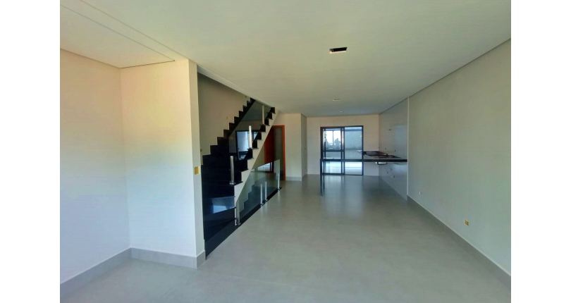 Sobrado novo à venda no Bairro do Parque São Domingos na Rua Vicente Gioberti  36 