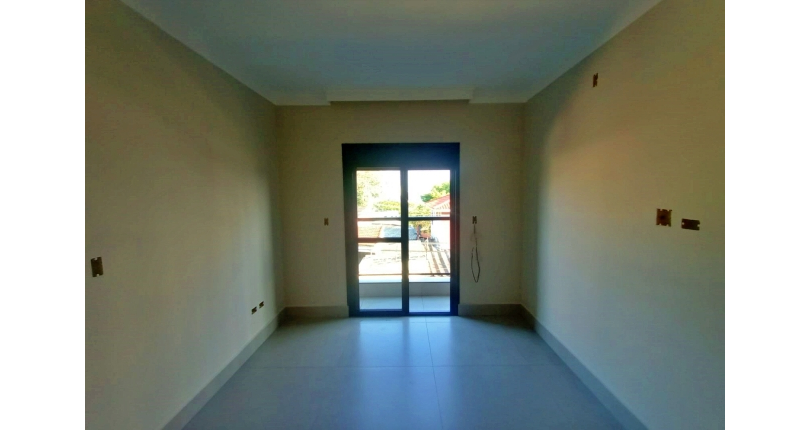 Sobrado novo à venda no Bairro do Parque São Domingos na Rua Vicente Gioberti  36 