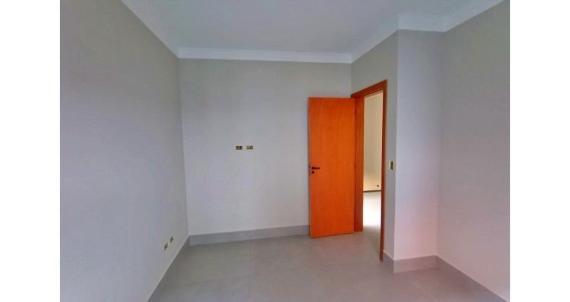 Sobrado novo à venda no Bairro do Parque São Domingos na Rua Vicente Gioberti  36 