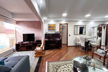 Sobrado à venda no Bairro do Jardim Líbano na Rua Adolfo Laurenti