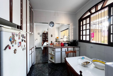 Sobrado à venda no Bairro do Jardim Líbano na Rua Adolfo Laurenti