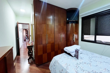 Sobrado à venda no Bairro do Jardim Líbano na Rua Adolfo Laurenti