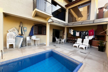 Sobrado à venda no Bairro do Jardim Líbano na Rua Adolfo Laurenti