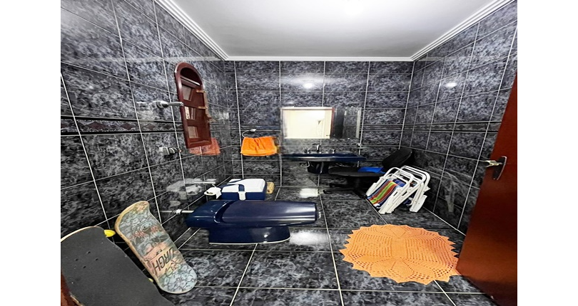 Sobrado à venda no Bairro do Jardim Líbano na Rua Adolfo Laurenti