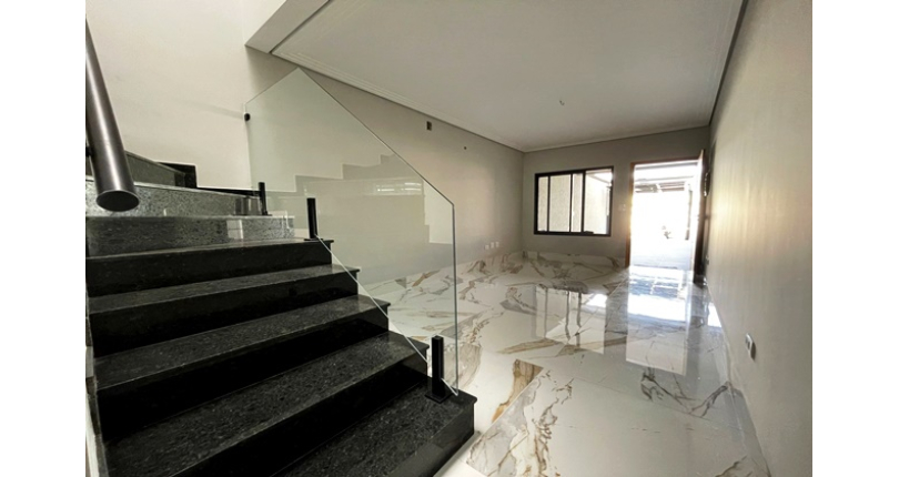 Sobrado novo à venda no Bairro do Jardim Felicidade (Zona Oeste) na Rua Rosálio José da Conceição 469,