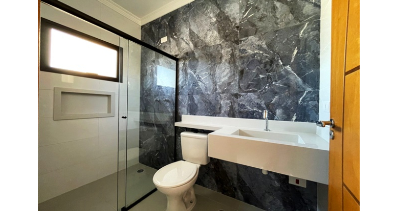 Sobrado novo à venda no Bairro do Jardim Felicidade (Zona Oeste) na Rua Rosálio José da Conceição 469,