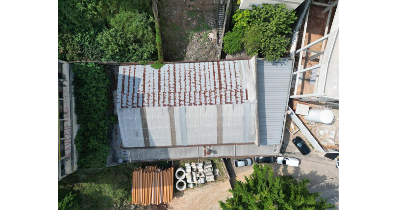 Galpão Comercial à venda no Bairro do Jardim Mutinga na Rua Belo Jardim