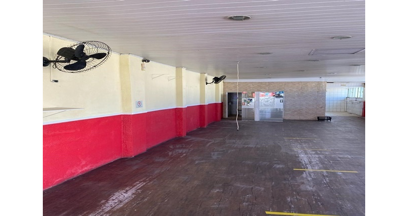 Imóvel Comercial à venda no Bairro do Jardim Santo Elias na Avenida Mutinga,