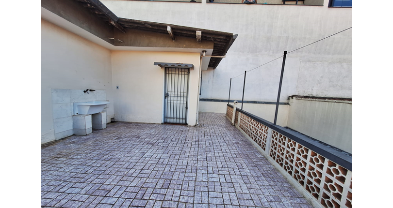  Casa Térrea à venda no Bairro do Parque São Domingos na Rua Vicente Gioberti 