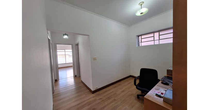  Casa Térrea à venda no Bairro do Parque São Domingos na Rua Vicente Gioberti 