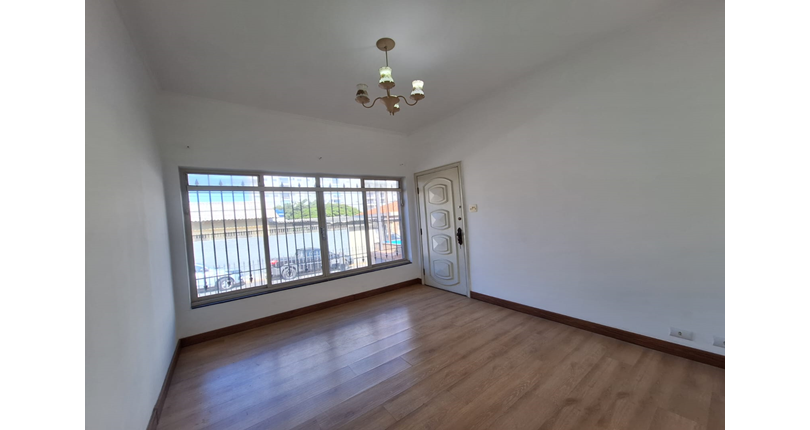  Casa Térrea à venda no Bairro do Parque São Domingos na Rua Vicente Gioberti 