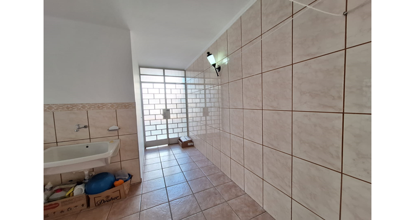  Casa Térrea à venda no Bairro do Parque São Domingos na Rua Vicente Gioberti 