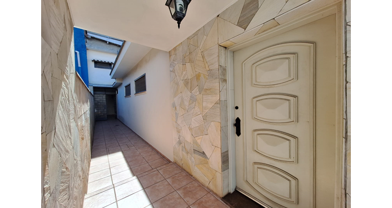  Casa Térrea à venda no Bairro do Parque São Domingos na Rua Vicente Gioberti 