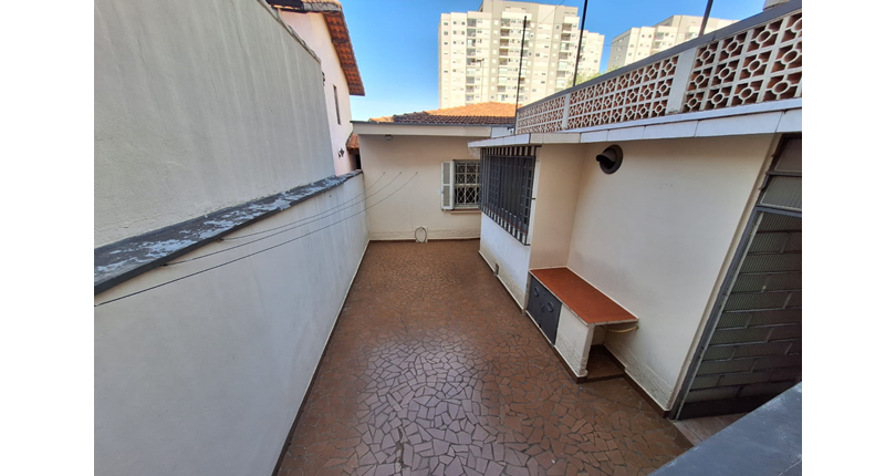  Casa Térrea à venda no Bairro do Parque São Domingos na Rua Vicente Gioberti 