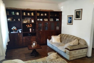 Sobrado à venda no Bairro do Parque Maria Domitila na Rua Domingos de Magalhães