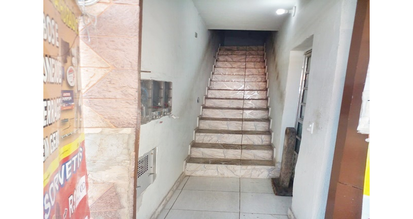 Casa para à venda no Bairro do Jardim Santo Elias na Rua Armando Flamarion Coelho