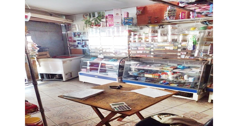 Casa para à venda no Bairro do Jardim Santo Elias na Rua Armando Flamarion Coelho