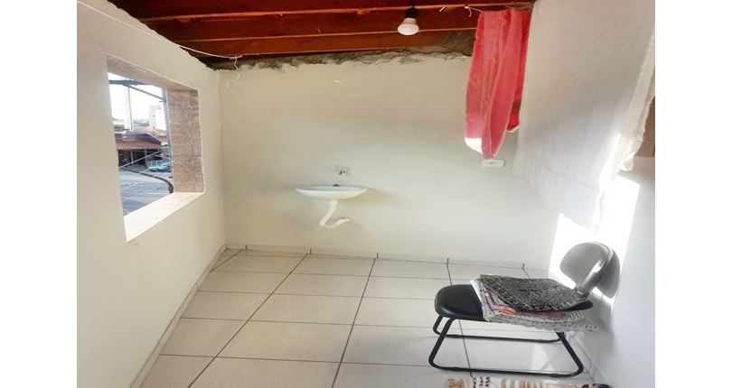 Casa para à venda no Bairro do Jardim Santo Elias na Rua Armando Flamarion Coelho