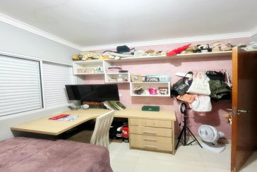 Casa Térrea à venda no Jardim Pirituba na Rua Glória de Dourados