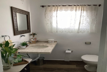 Casa térrea à venda no Bairro do Parque Panamericano na Rua Josefa Fontoura, 