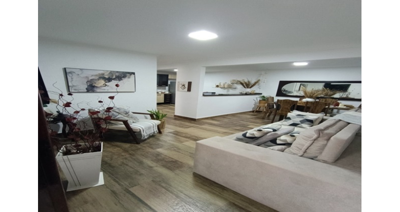 Casa térrea à venda no Bairro do Parque Panamericano na Rua Josefa Fontoura, 