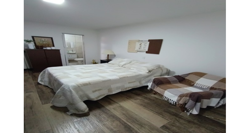 Casa térrea à venda no Bairro do Parque Panamericano na Rua Josefa Fontoura, 