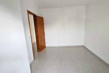 BELO Sobrado novo à venda no Bairro da Vila Guedes na Rua Doutor Nuno de Andrade 41