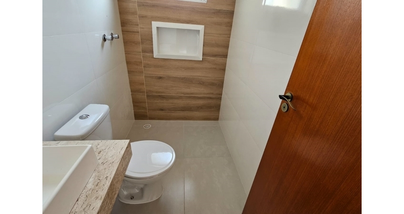 BELO Sobrado novo à venda no Bairro da Vila Guedes na Rua Doutor Nuno de Andrade 41