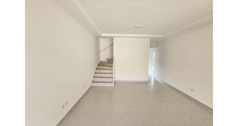 BELO Sobrado novo à venda no Bairro da Vila Guedes na Rua Doutor Nuno de Andrade 41