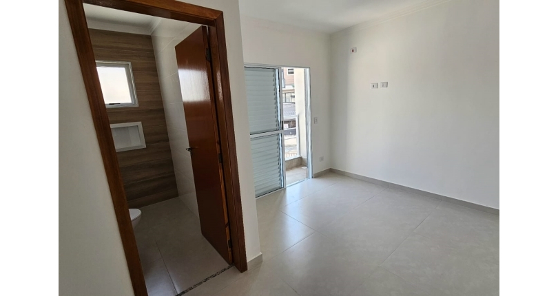 BELO Sobrado novo à venda no Bairro da Vila Guedes na Rua Doutor Nuno de Andrade 41