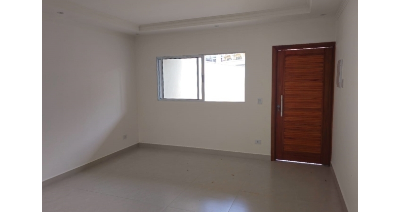 BELO Sobrado novo à venda no Bairro da Vila Guedes na Rua Doutor Nuno de Andrade 41