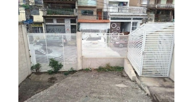Galpão à venda no Bairro da Vila Pirituba na Rua Irmã Maria Amélia