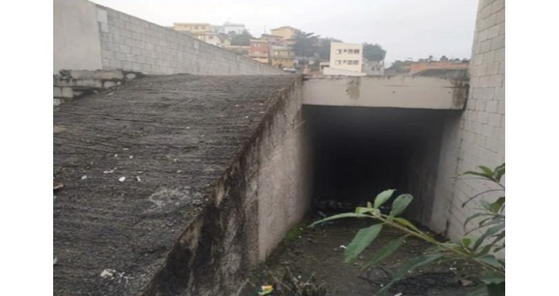 Galpão à venda no Bairro da Vila Pirituba na Rua Irmã Maria Amélia