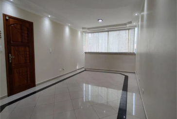 Sobrado à venda no Bairro da Chacara Inglesa na Rua Pompeu Sobrinho