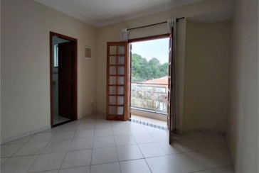 Sobrado à venda no Bairro da Chacara Inglesa na Rua Pompeu Sobrinho