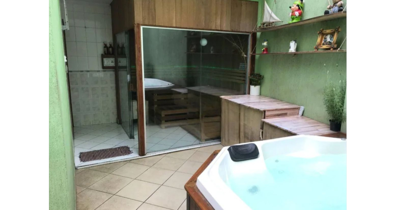 Sobrado à venda no Bairro da Chacara Inglesa na Rua Pompeu Sobrinho