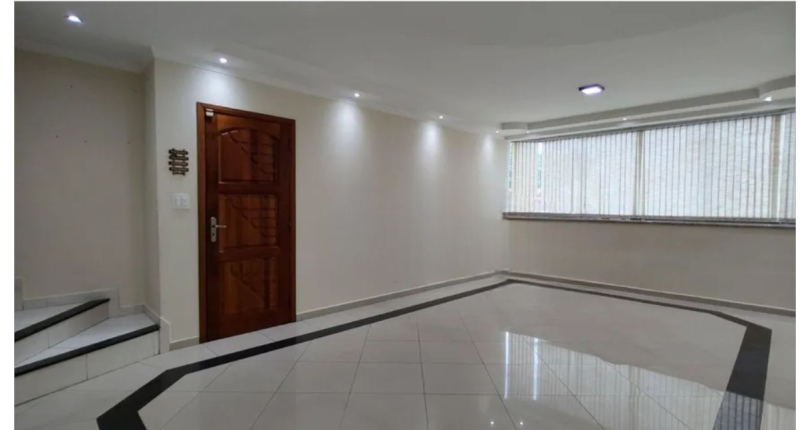 Sobrado à venda no Bairro da Chacara Inglesa na Rua Pompeu Sobrinho