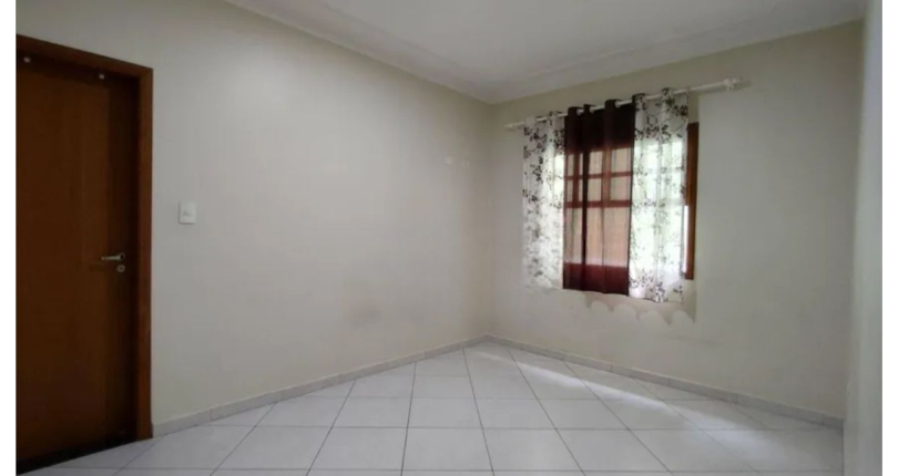 Sobrado à venda no Bairro da Chacara Inglesa na Rua Pompeu Sobrinho